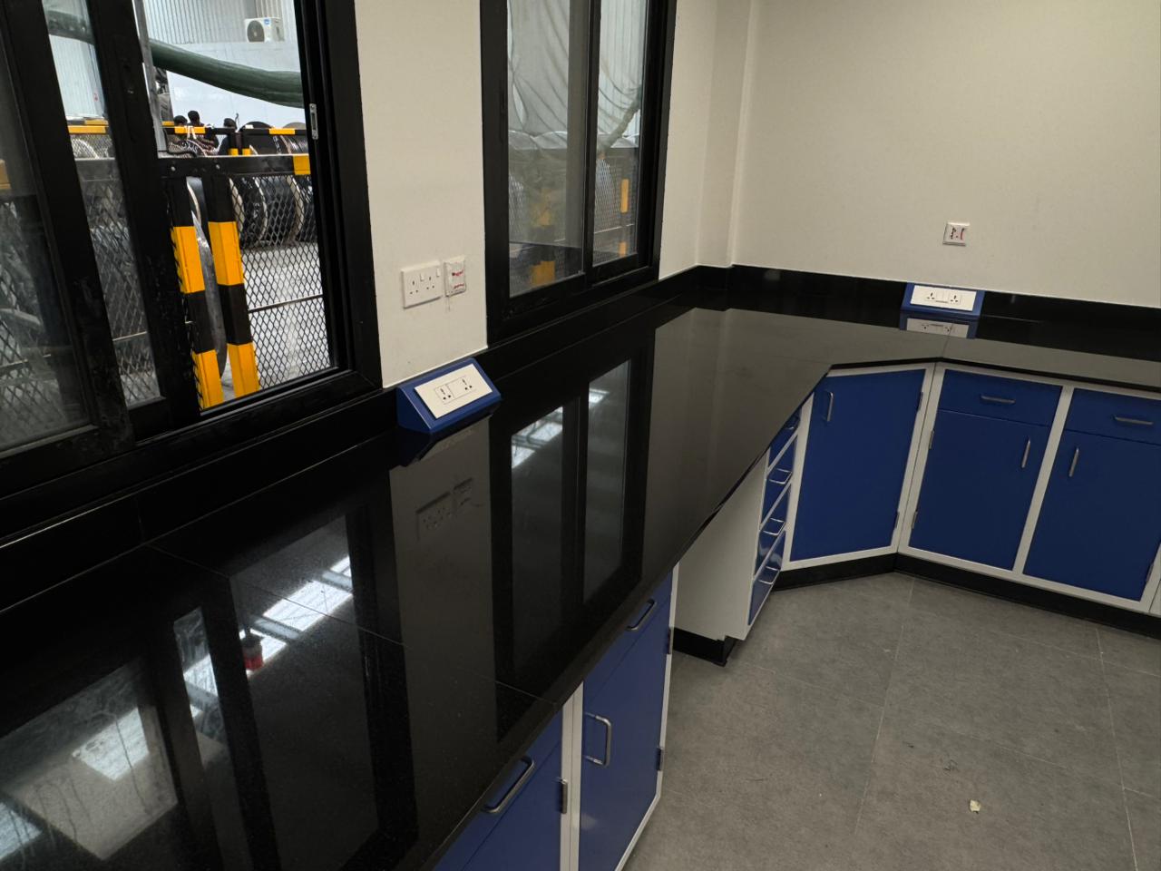 lab furniture