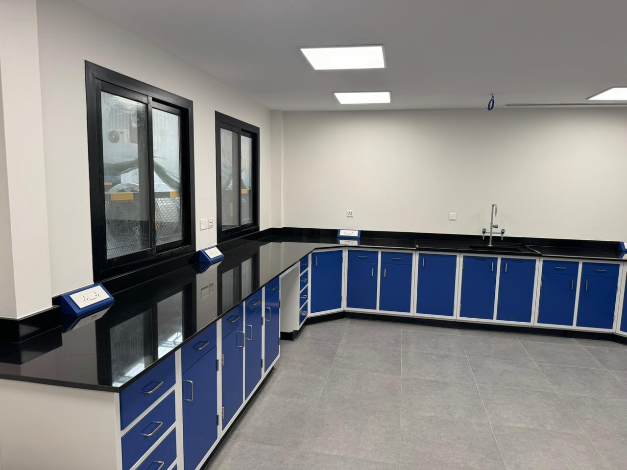 lab furniture