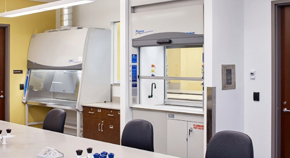 The Future of Biosafety Cabinets in Laboratory Safety