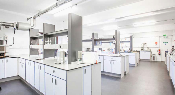 The Role of Laboratory Benches in Advancing Science
