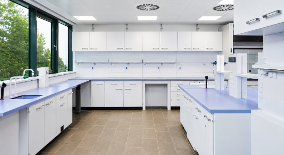 Trespa TopLab® PLUS Supplier in Saudi Arabia – Why Choose an Authorized Dealer